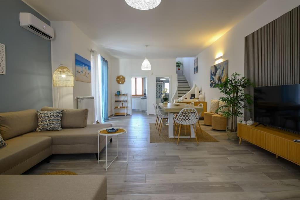 Villa Vera, Accesso Al Mare, Vista Castello, Ac Bríndisi Exterior foto